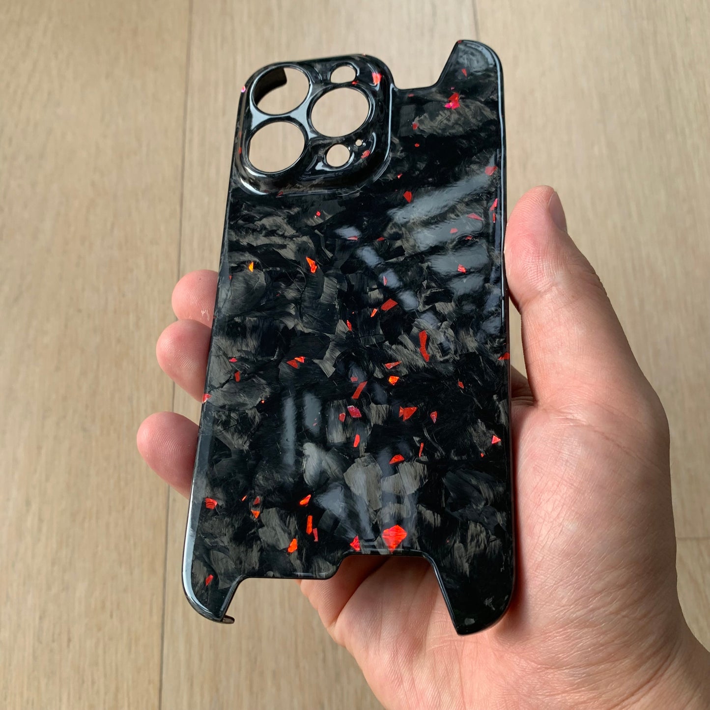 iPhone 14 15 Pro / Max Real Glossy Forged Carbon Case with Red Flakes