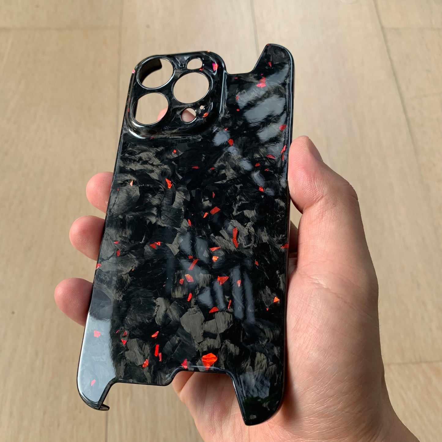 iPhone 14 15 Pro / Max Real Glossy Forged Carbon Case with Red Flakes