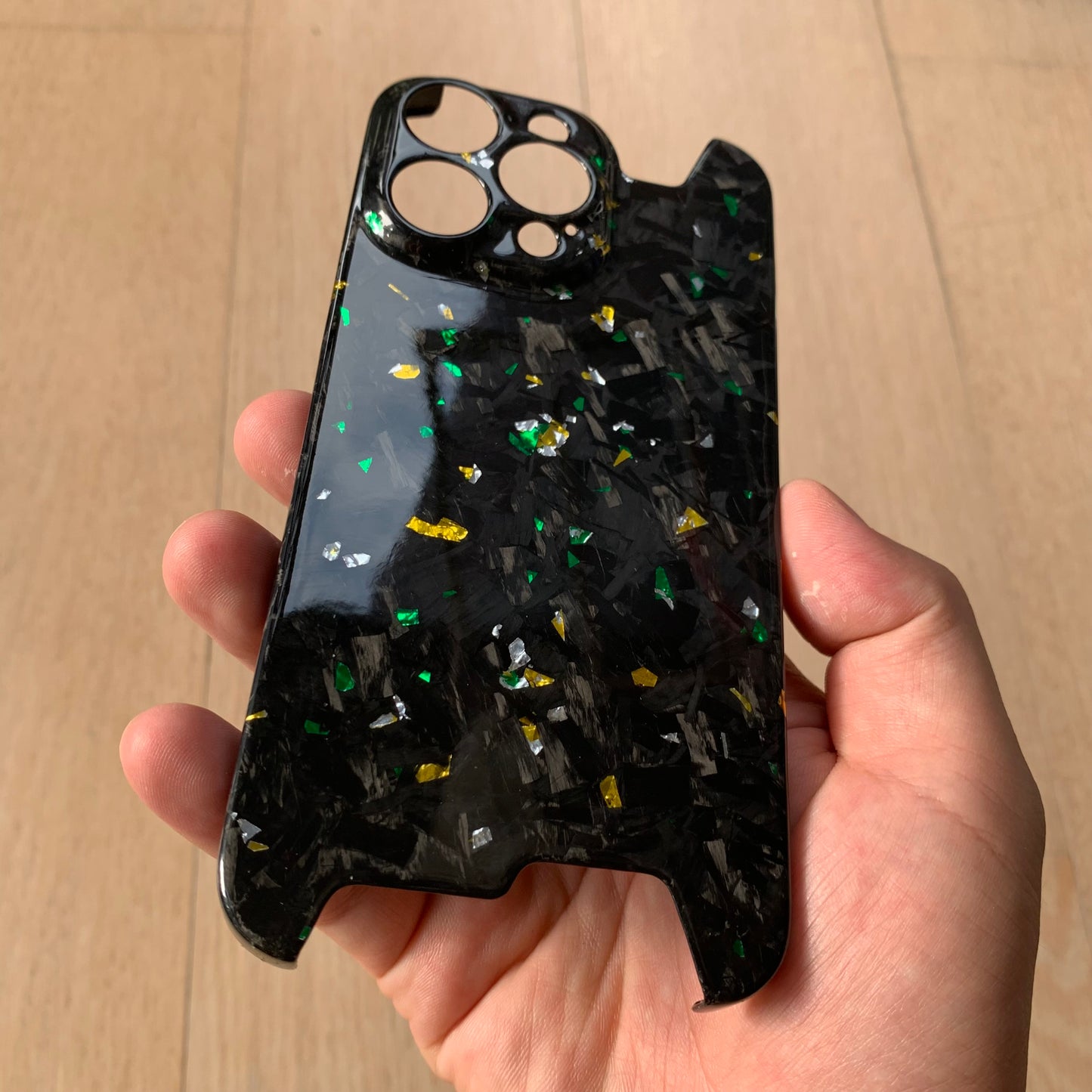 iPhone 14 15 Pro / Max Real Glossy Forged Carbon Case with Green/Gold/White Flakes