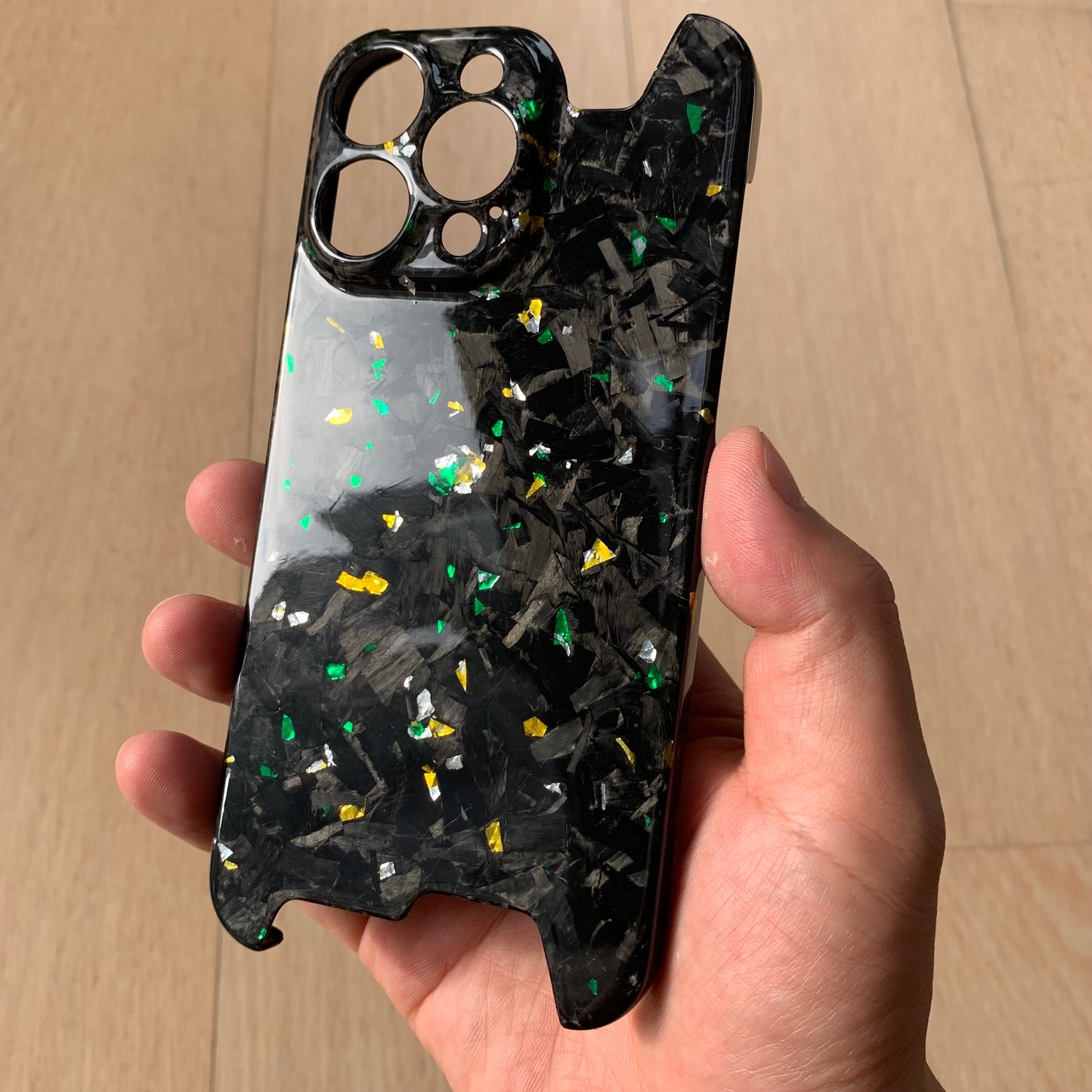 iPhone 14 15 Pro / Max Real Glossy Forged Carbon Case with Green/Gold/White Flakes