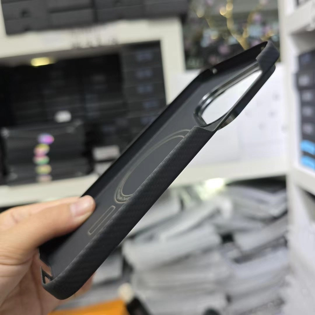 Huawei P70 / P70 Pro MagSafe 600D Real Kevlar Carbon Fiber Case with metal lens protection