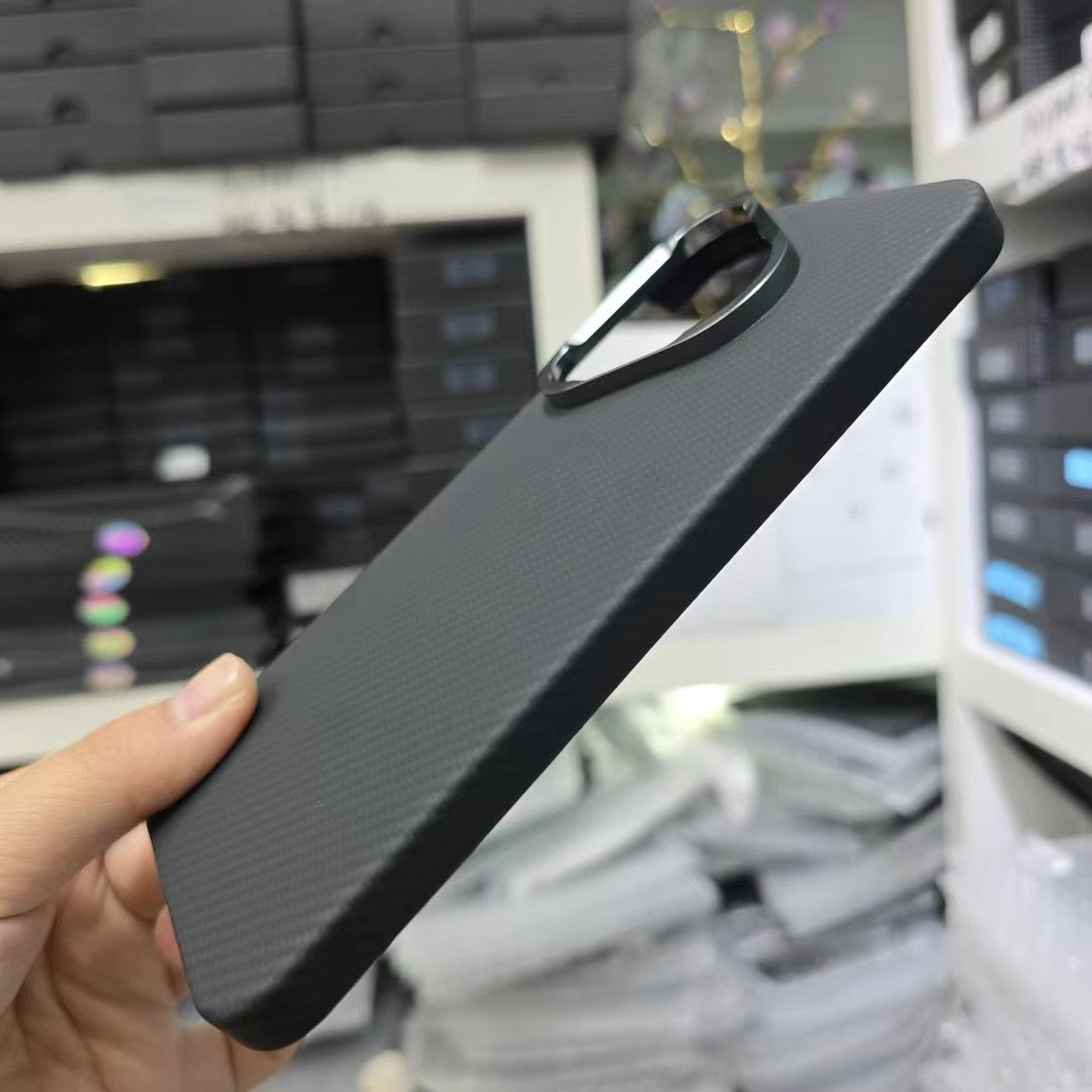 Huawei P70 / P70 Pro MagSafe 600D Real Kevlar Carbon Fiber Case with metal lens protection